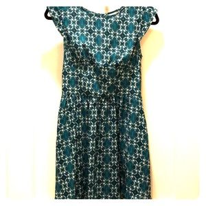 Forever 21 cap sleeve, keyhole back green dress